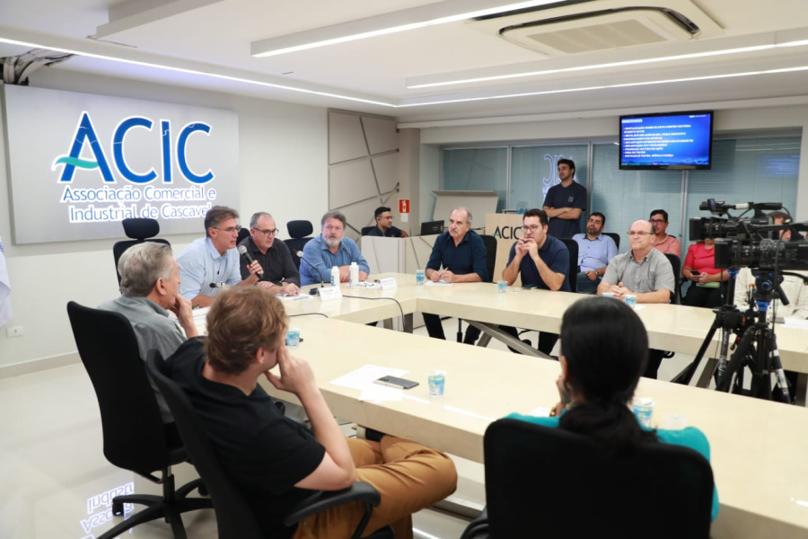 Paranhos faz balanço das ações de governo na Acic