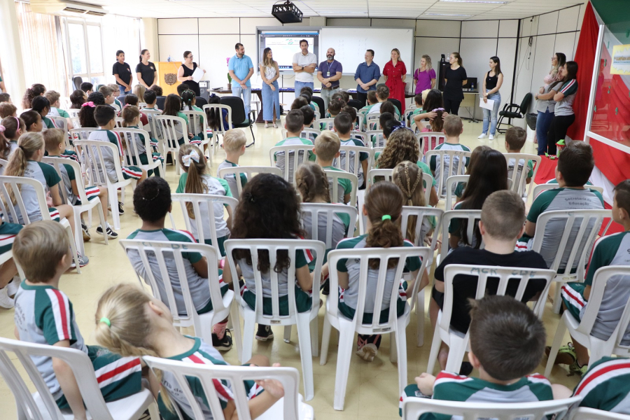 Realizada a entrega de medalhas aos alunos premiados na OBMEP 