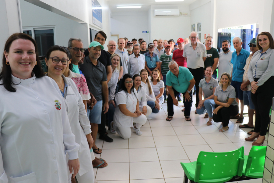 Pato Bragado realiza ações de cuidados específicos à saúde do homem