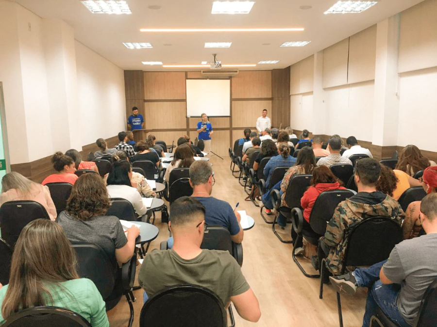 Projeto irá oferecer capital de R$ 1.500 para três empreendedores 