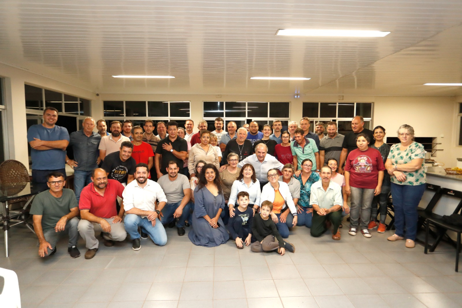 Prefeito se reúne com produtores para viabilizar melhorias na infraestrutura rural